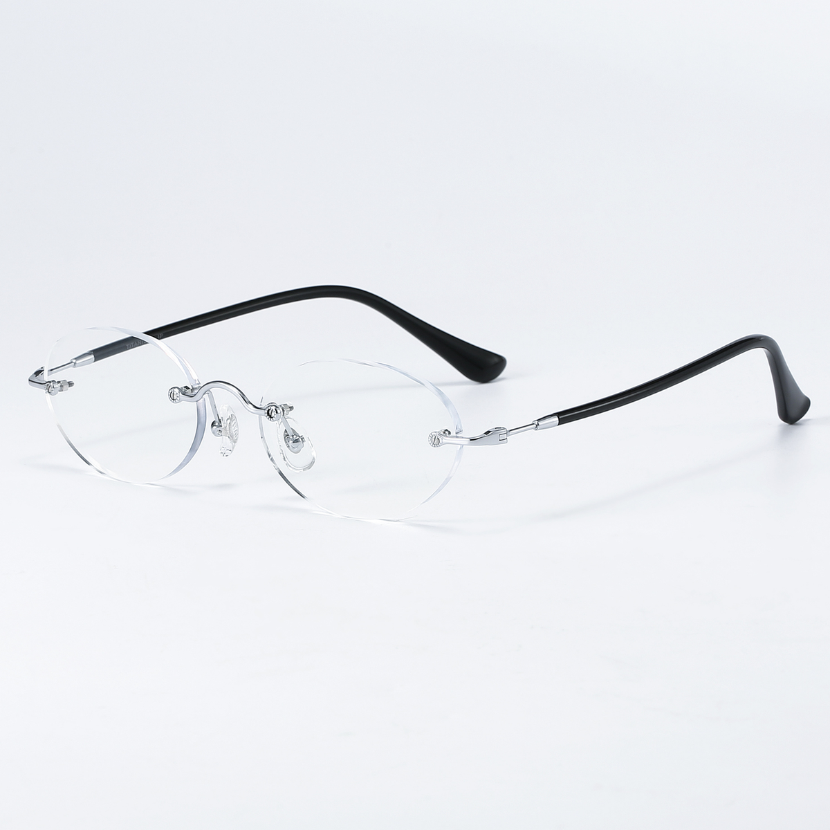 6275 C2 Silver & Black.png