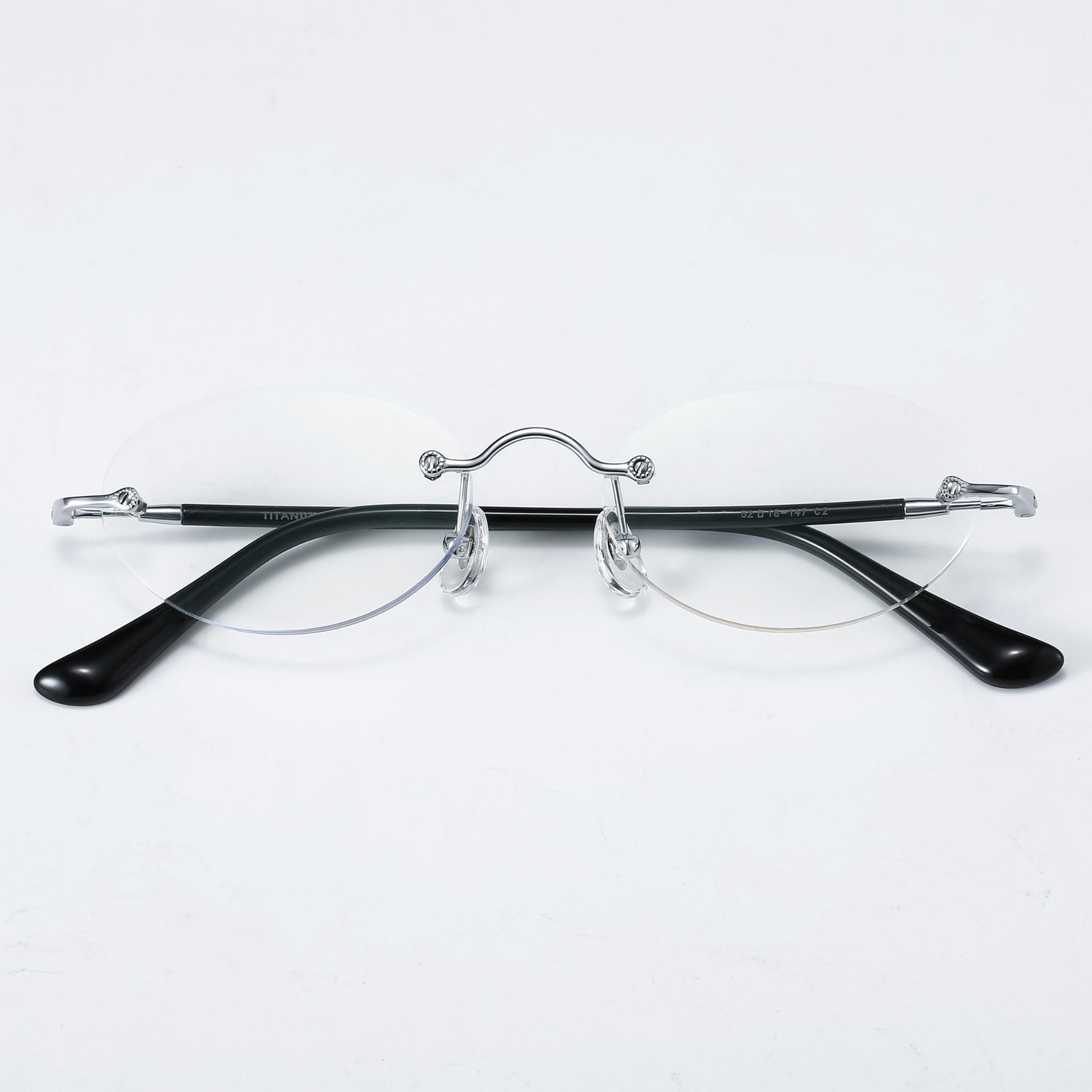 6275 C2 Silver & Black (2).png