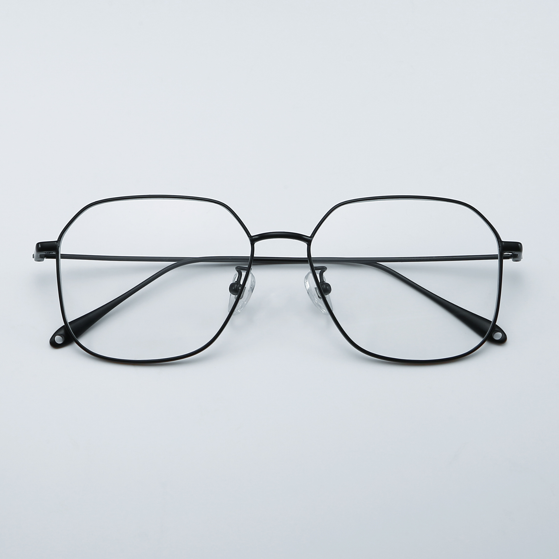 6302 C4 Black (2).png