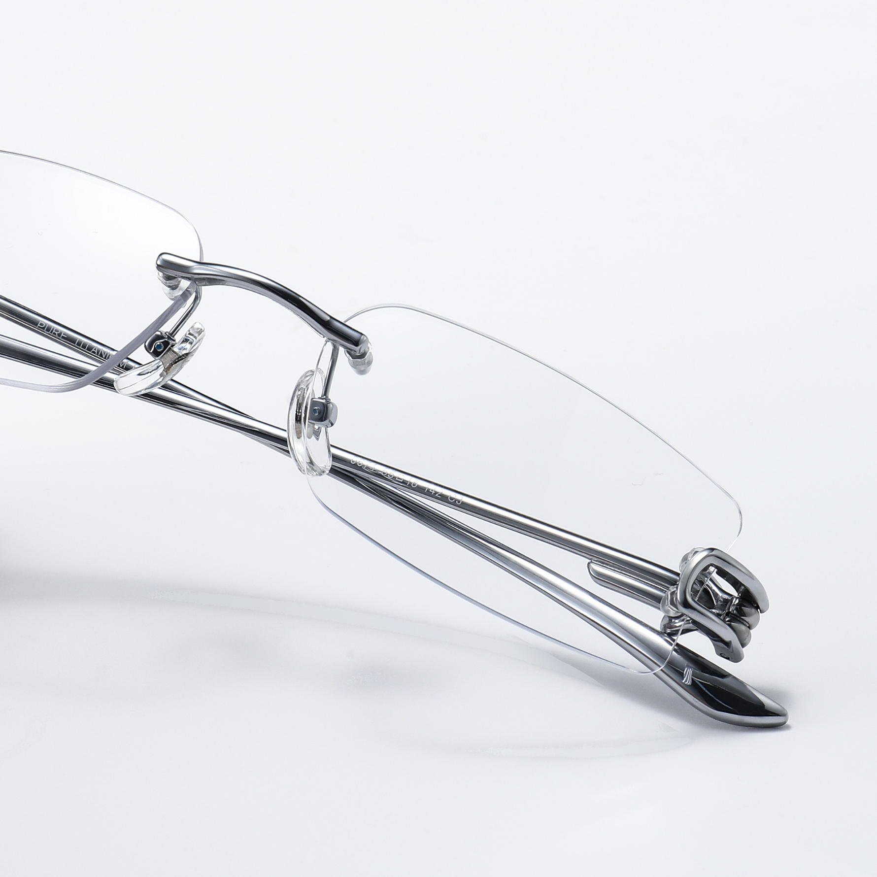7102 C3 Silver (3).png